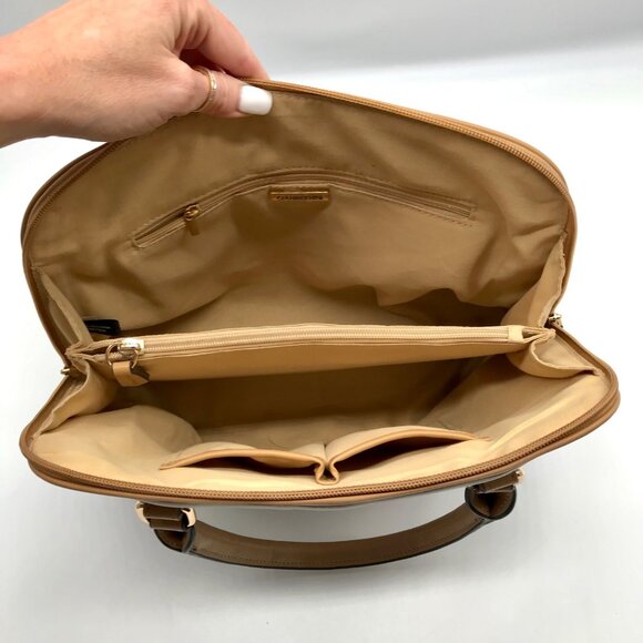 Giani Bernini Color Block Dome Crossbody Bag - Picture 10 of 11